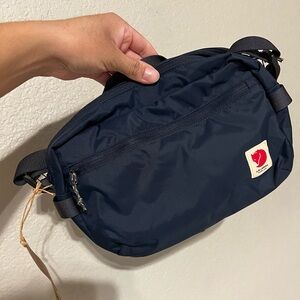 Fjällräven High Coast Water Resistant Crossbody Bag